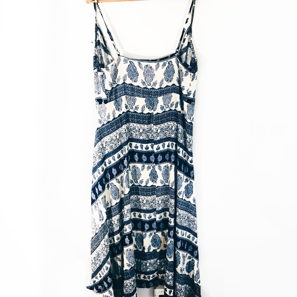 Bohemian elephant beach cover up - Picture 4 of 4